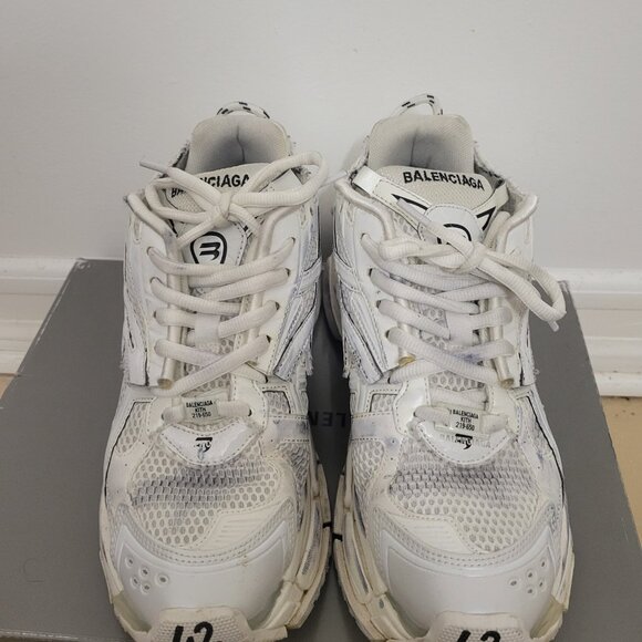 Balenciaga Runners - Picture 2 of 5